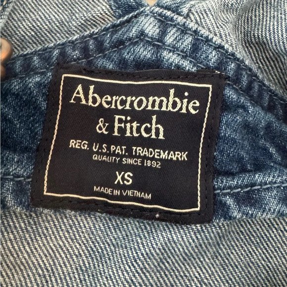 Abercrombie & Fitch Distressed Denim Overalls Raw Hem Boho Comfy Country Size XS - Picture 11 of 11